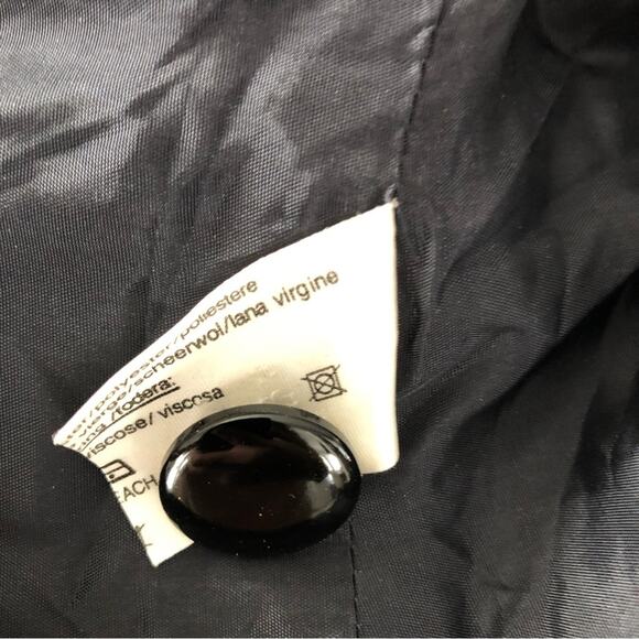 Louis Feraud Black Wool Vintage Puffed Cinch Sleeve Peplum Short Blazer Jacket 8 - Picture 11 of 14